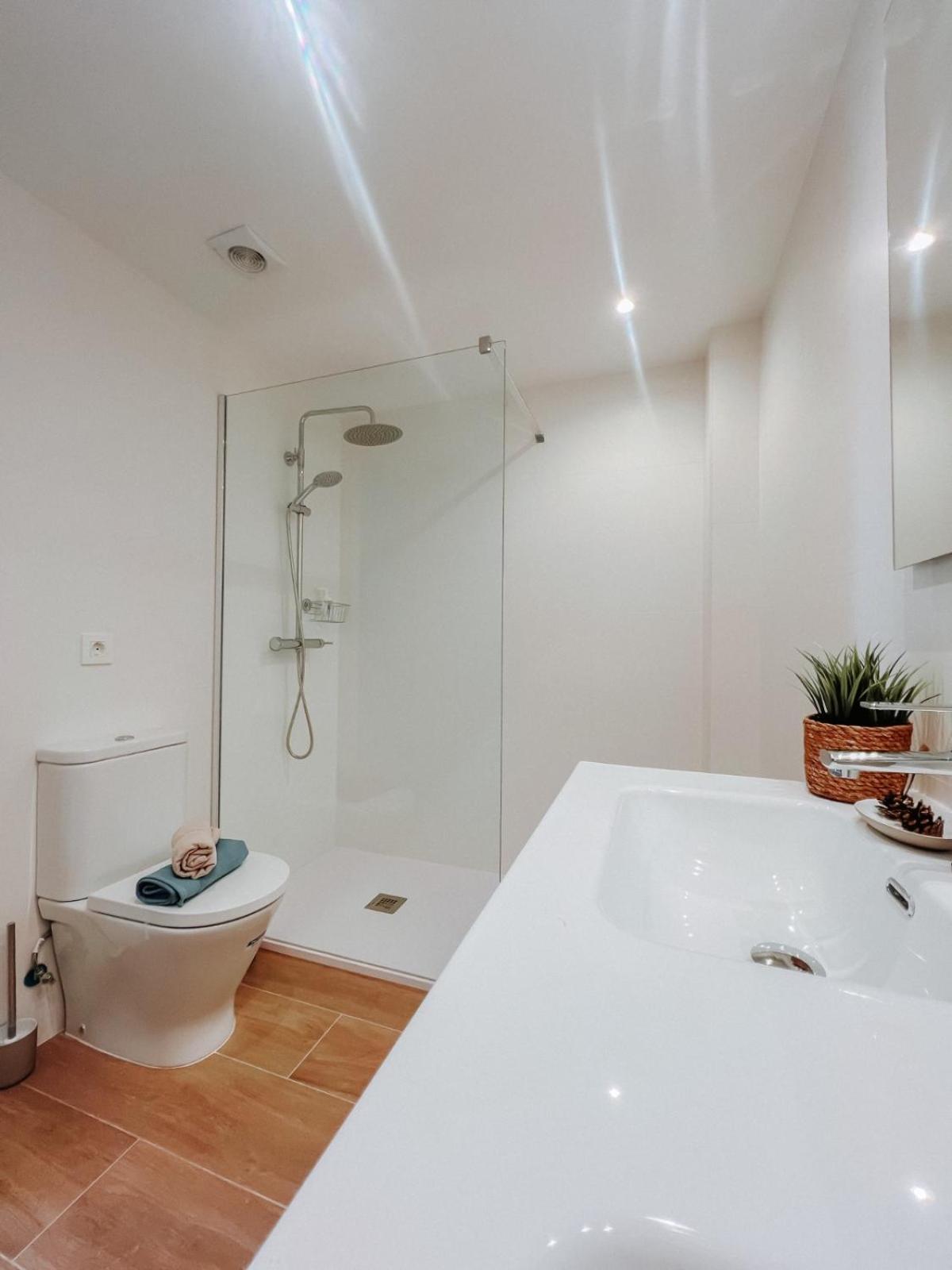 Femina Blue Apartment กัมบริลส์ ภายนอก รูปภาพ