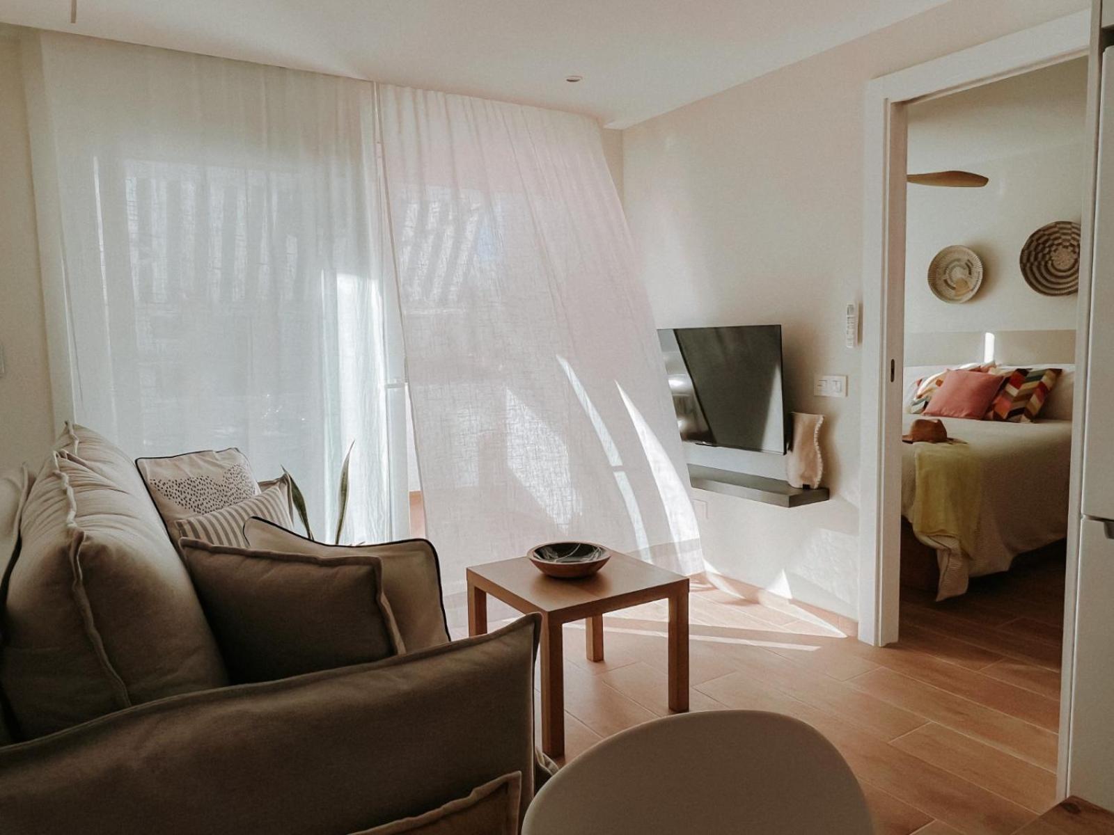 Femina Blue Apartment กัมบริลส์ ภายนอก รูปภาพ